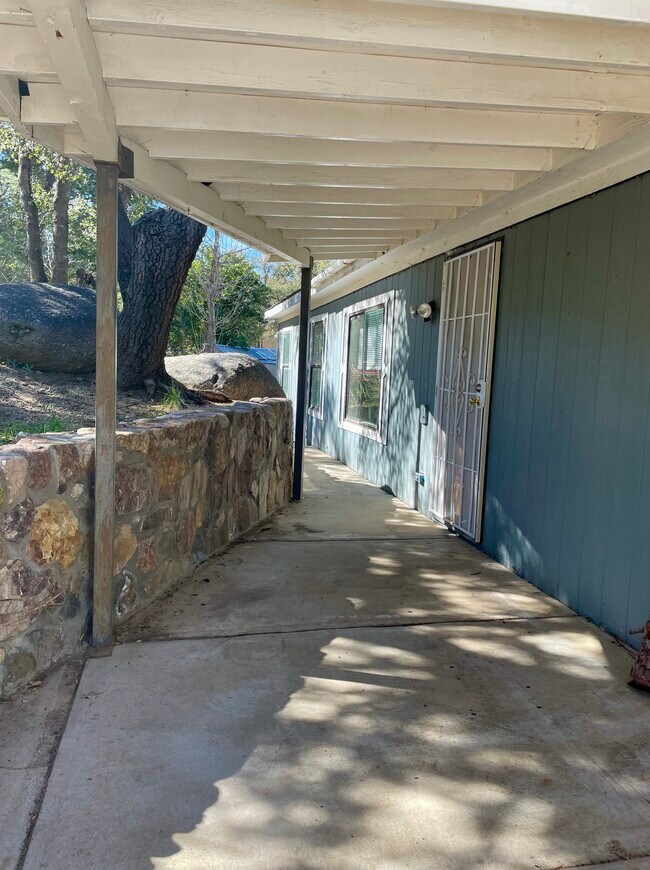 Foto del edificio - 1805 E Mt Lemmon Hwy