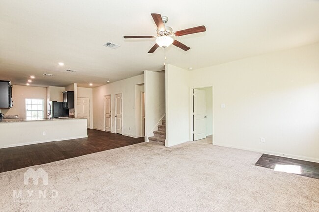 Building Photo - 105 Pettigrew Ct