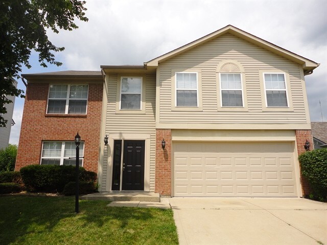 Foto principal - 628 Treyburn Lakes Way