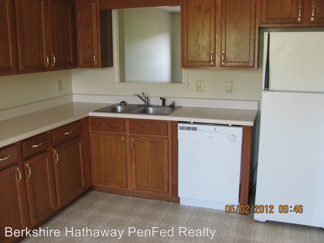 1901 Old Russellville Pike, Clarksville, TN 37043 Condo for Rent in