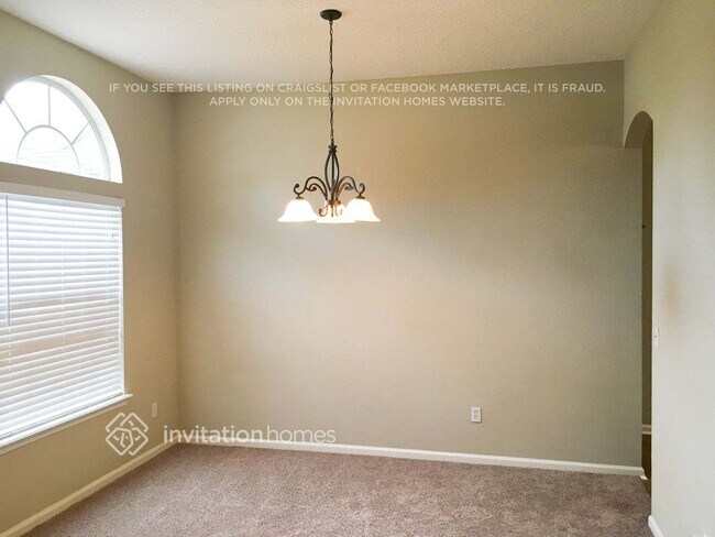 Foto del edificio - 9220 Hawks Point Dr