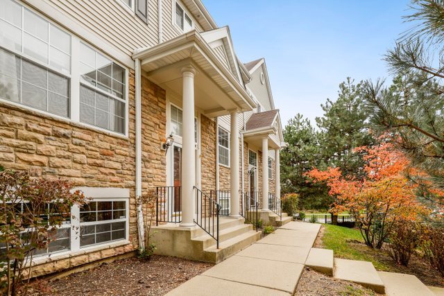 Building Photo - 874 S Insignia Ct