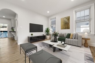 Building Photo - 658 Liberty Ave