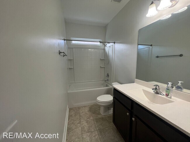 Foto del edificio - 4 br, 3 bath House - 30 Gentry Way