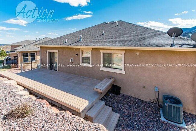 Building Photo - 7225 Centennial Glen Dr