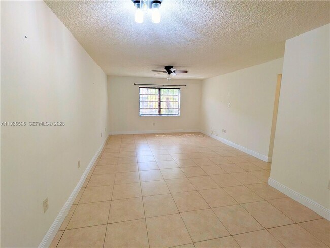 Foto del edificio - 4050 NW 135th St