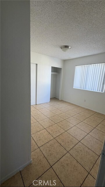 Foto del edificio - 18142 Poinciana Rd