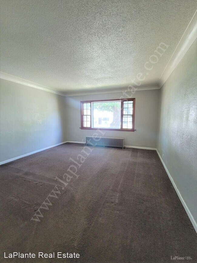 Building Photo - 3 br, 1 bath House - 1517 Tecumseh St.