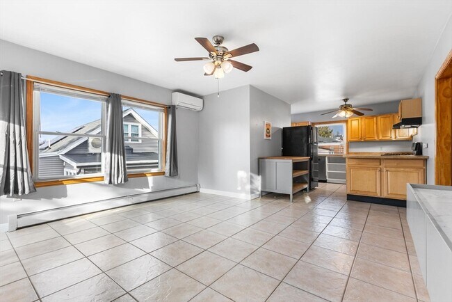 Foto del edificio - 12 Wilmington Ave