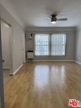 Building Photo - 265 S Manhattan Pl