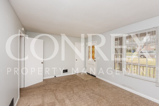 Foto del edificio - 109 Hill Springs Ct