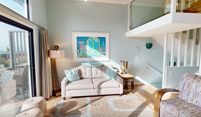 Foto del edificio - Sophisticated Beachfront Escape with Panoramic Ocean Views