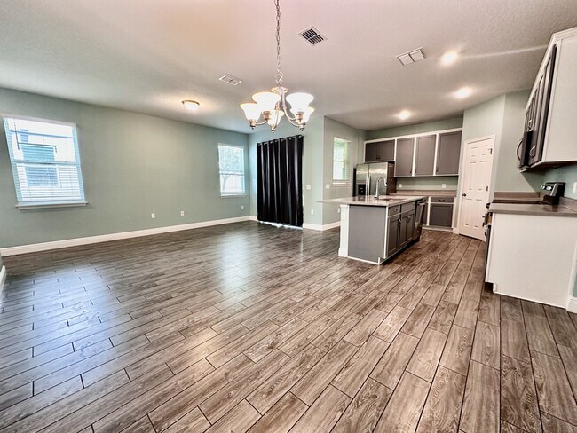 Building Photo - 2461 Firstlight Wy