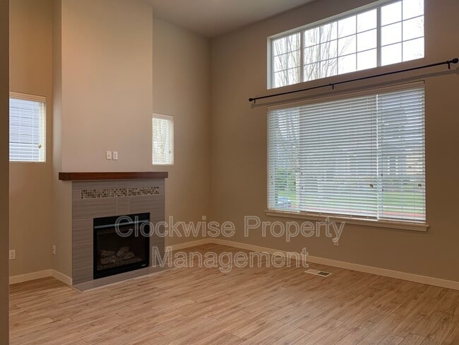Building Photo - 11457 Portage Pl NW