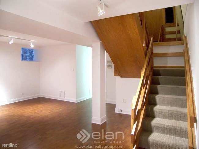 Building Photo - 1633 N North Park Avenue