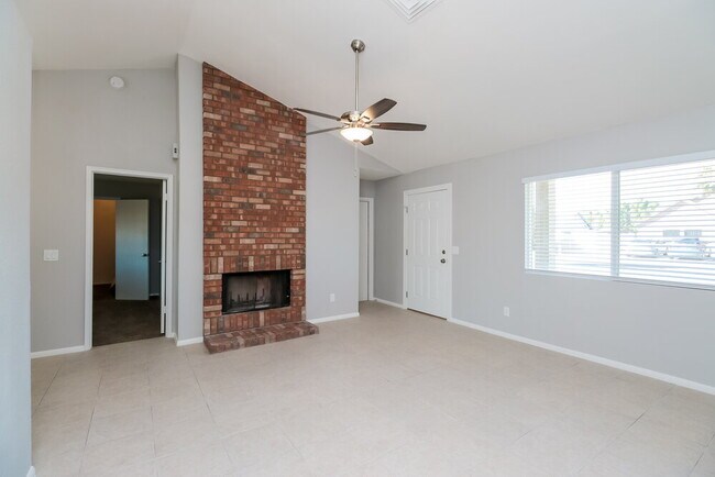 Foto del edificio - 12323 N 86th Ln