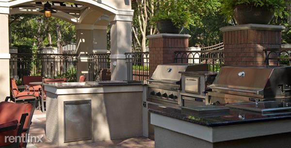 Fotografía del edificio - 3355 Blackburn St