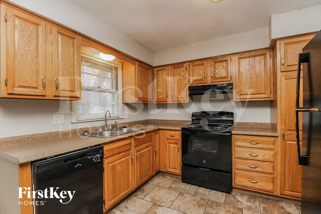 Foto del edificio - 9214 Farley Ave