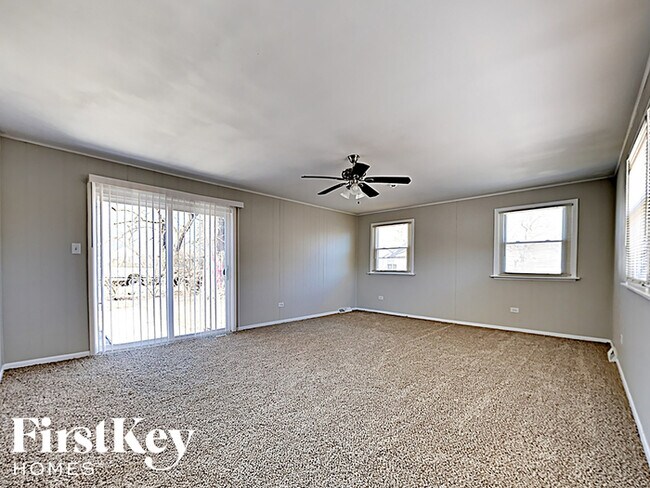 Building Photo - 2010 Thornton Lansing Rd