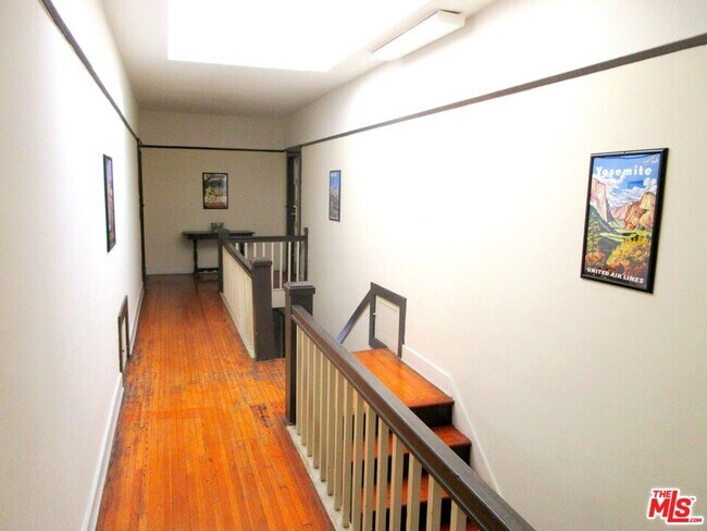 Foto del edificio - 5336 Monroe St