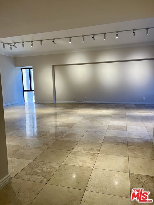 Foto del edificio - 10445 Wilshire Blvd