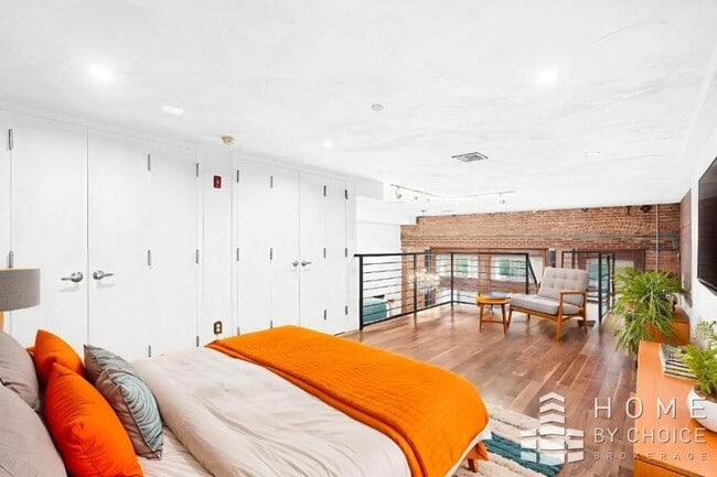 Foto del edificio - 1 bedroom in Brooklyn NY 11211