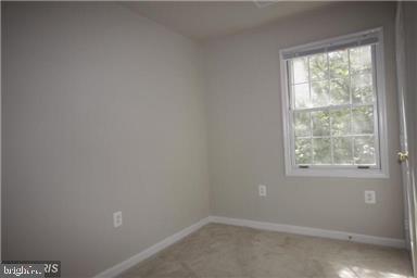 Building Photo - 102 Westwick Ct