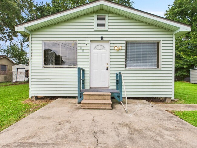 Building Photo - Adorable 1 bedroom home in Lafayette!