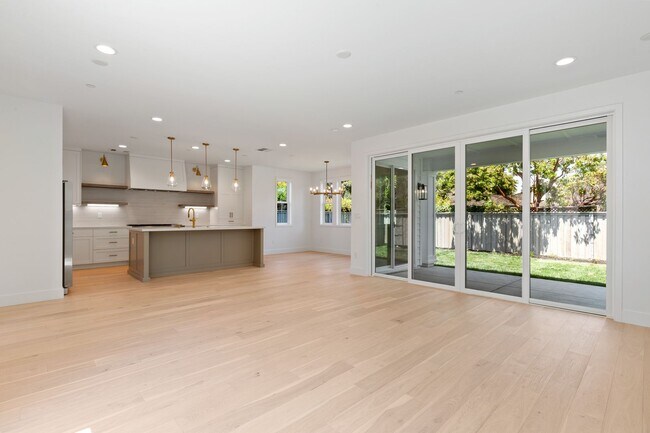 Foto del edificio - Amazing San Carlos Homes