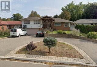 Building Photo - 1410 Larchview Trail