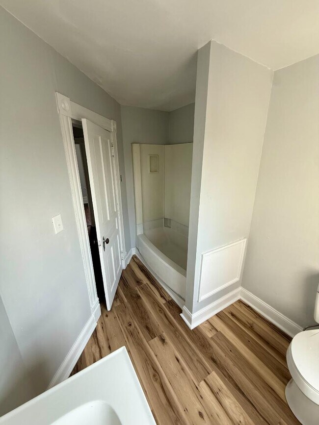 Foto del edificio - 317 Grove St