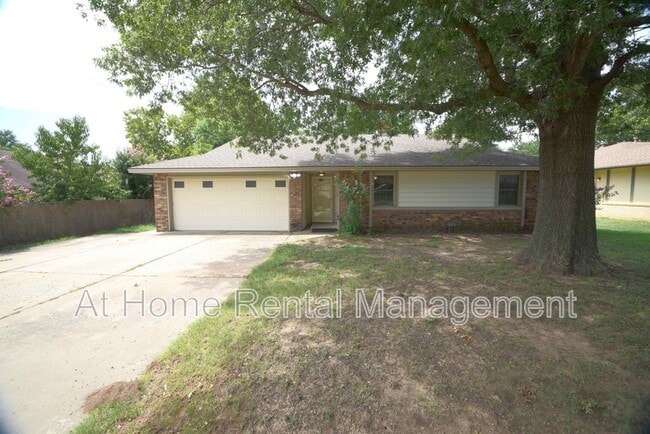 Building Photo - 5716 S Birch Ave