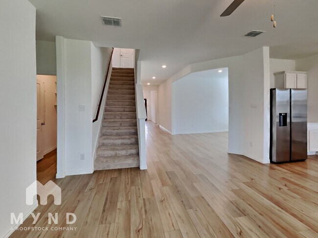 Building Photo - 3345 Cardinal Flower Pl