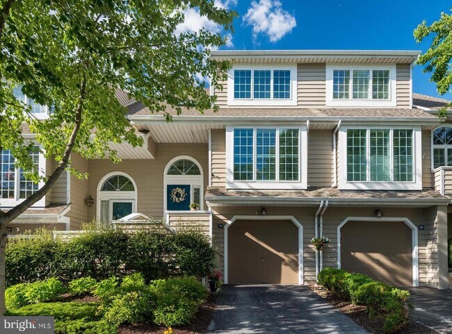 Foto del edificio - 79 Andover Ct
