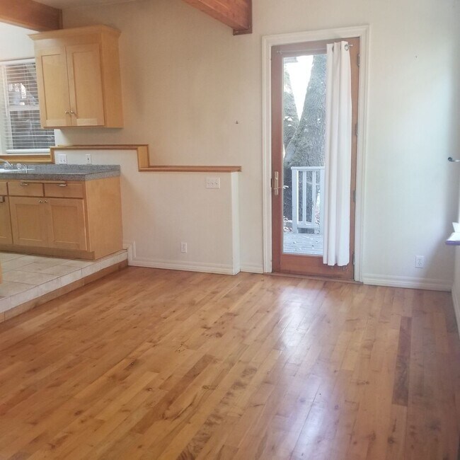 Foto del edificio - H-RM-S.Fitch Mtn/1585