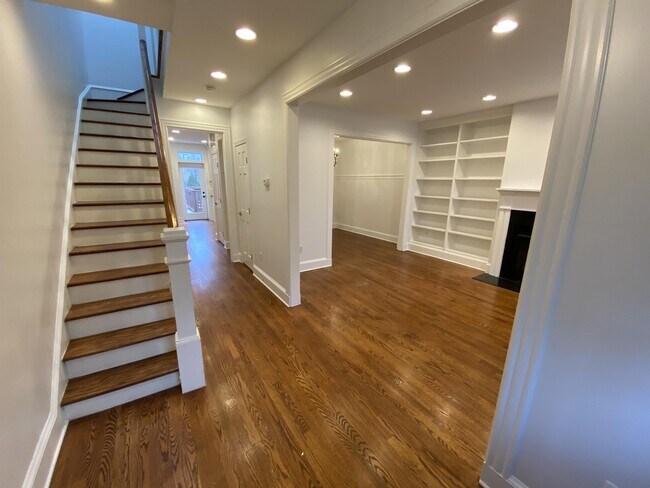 Foto del edificio - 1113 7th St NE