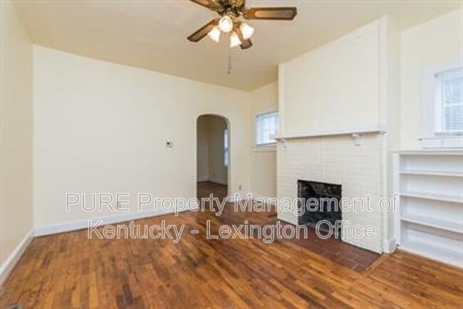 Building Photo - 7 Dogwood Ln