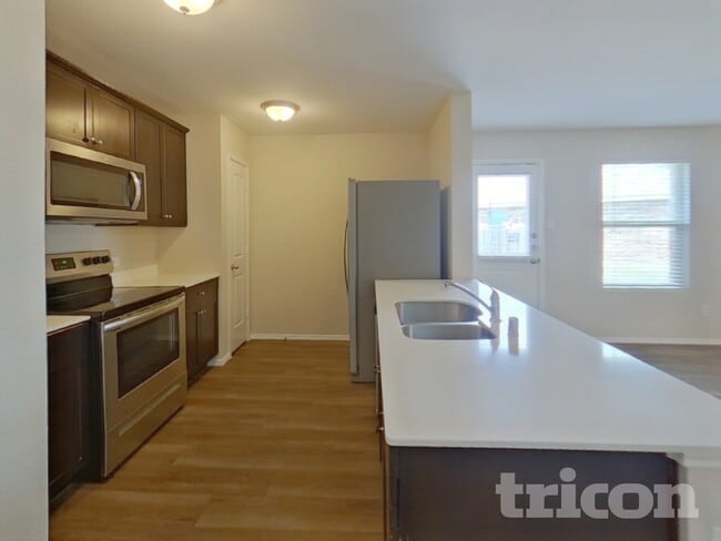 Foto del edificio - 6028 Parkview Hills Ln