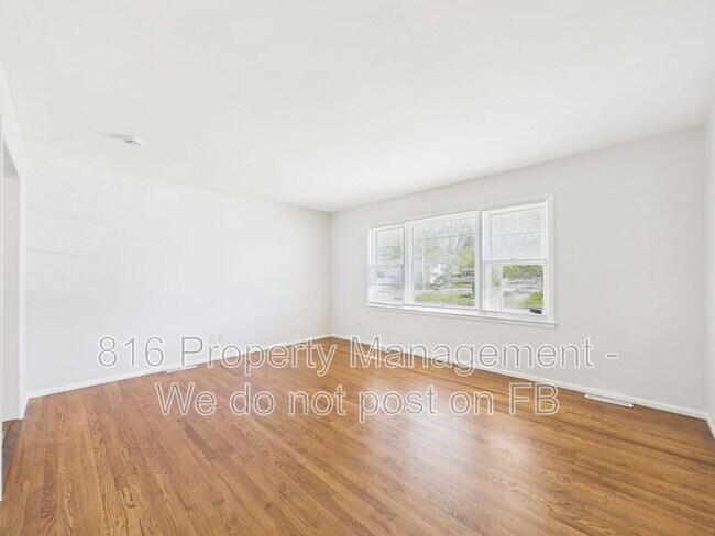 Foto del edificio - 7800 E 91 St