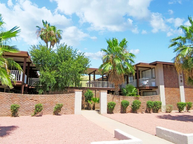 12 palms apartments phoenix az apartments com
