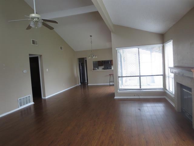 Foto del edificio - 5932 Timbercrest Dr