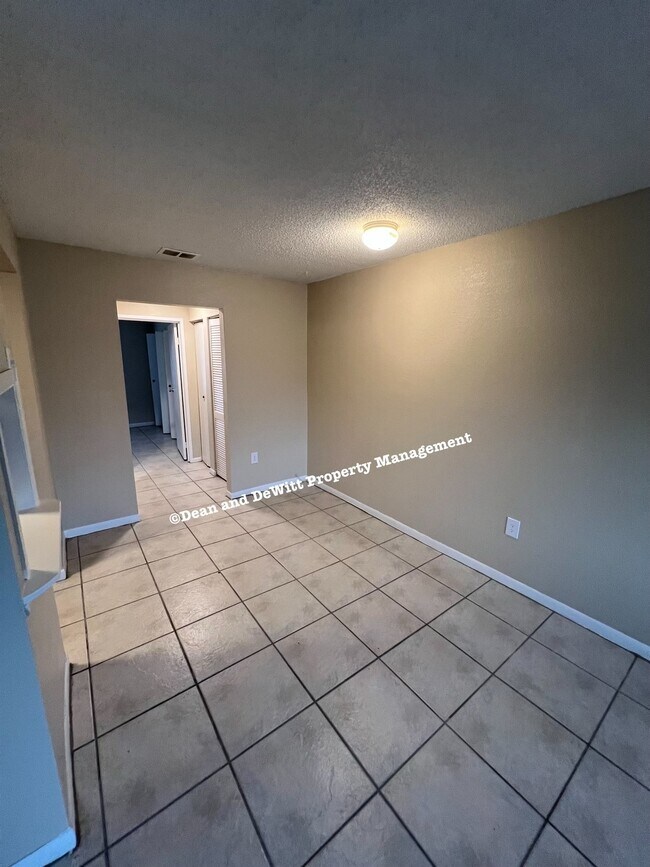 Foto del edificio - 1 Bed/1 Bath - Unit 228