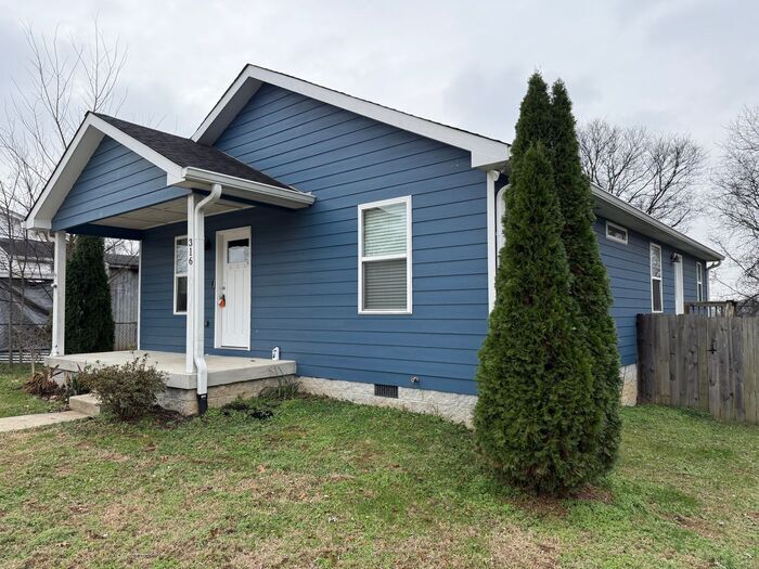 Primary Photo - Lovely 3 Bed 2 Bath House in Old Hickory - Fenced in Yard