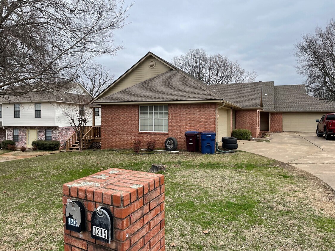 1215 S 41st Cir, Fort Smith, AR 72903 House Rental in Fort Smith, AR