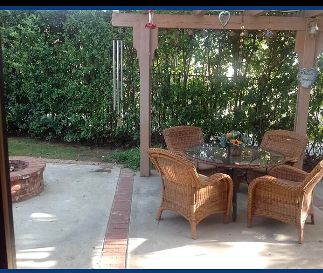 Building Photo - 1101 Heatherview Dr