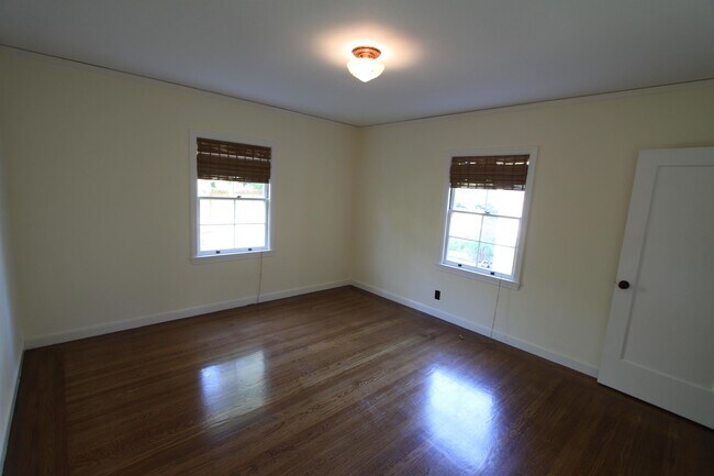 Foto del edificio - 474 Cumberland Dr