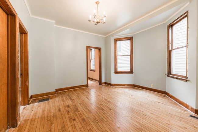Building Photo - 2735 W Saint Georges Ct