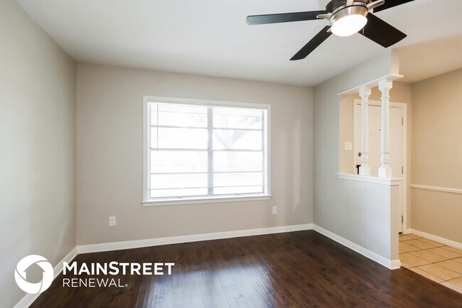 Foto del edificio - 431 W Sunnyside St