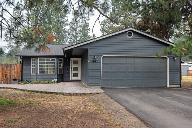 Building Photo - 60451 Iroquois Cir