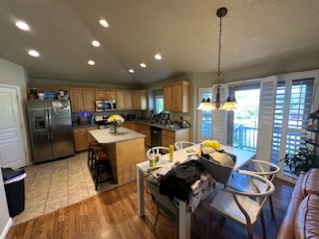 Photo - 13294 Cherry Crest Dr House